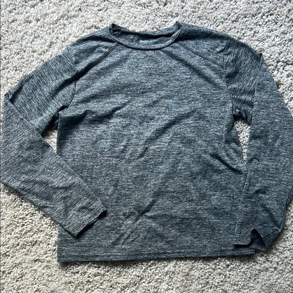 GAP Gray Long Sleeve Tees
